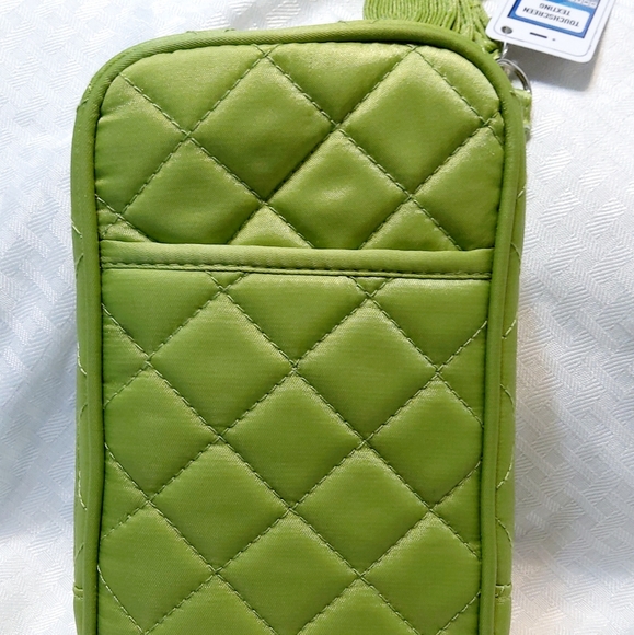 Summer Fun Quilted Green Crossbody - Picture 2 of 6